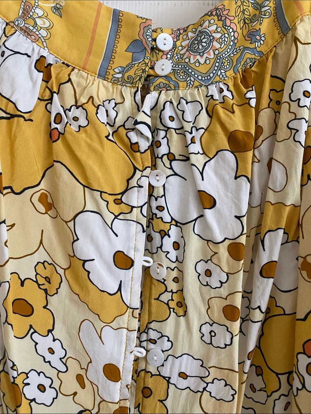 One Eleven North Yellow Floral Tie-Strap Sleeveless Top - Picture 2 of 3
